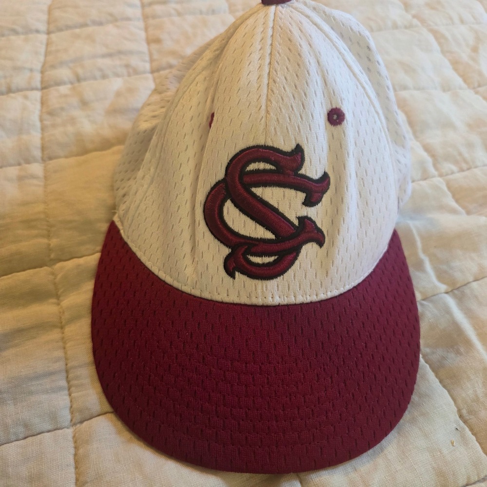Zephyr South Carolina Gamecocks Hat Mens M/L White Garnet Mesh Z-Fit Cap NCAA